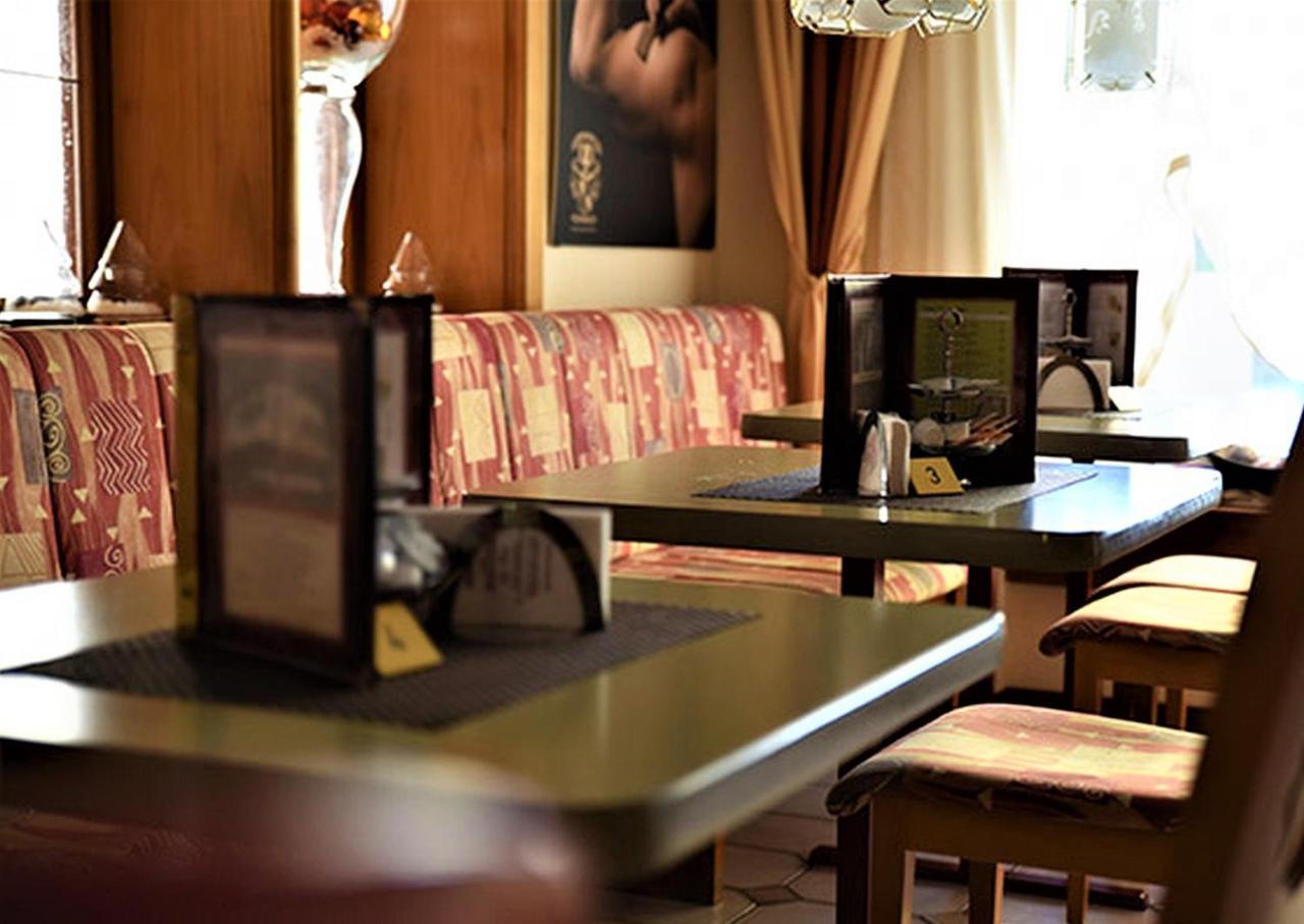 Schoemberg  Hotel Conditorei Cafe Baier מראה חיצוני תמונה